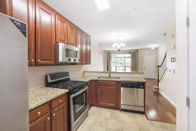 275 Custer Ave #223, Jersey City, NJ 07305 - Photo 5