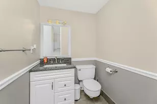 7002 Blvd E, Guttenberg, NJ 07093 - Photo 15