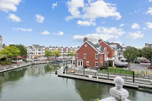 205 Shearwater Ct W, Jersey City, NJ 07305 - Photo 11