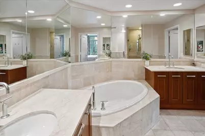 8100 River Rd #302, North Bergen, NJ 07047 - Photo 17
