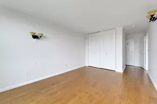 9019 Wall St, North Bergen, NJ 07047 - Photo 15