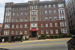 6045 Blvd E, West New York, NJ 07093 - Photo 1