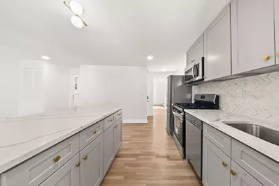 211 New York Ave #2, Jersey City, NJ 07307 - Photo 9