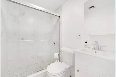313 1/2 4th St, Jersey City, NJ 07302 - Photo 21