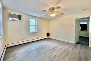 60 Hopkins Ave, Jersey City, NJ 07306 - Photo 9