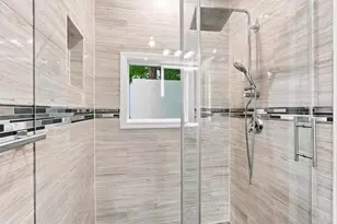 88 Poplar St, Jersey City, NJ 07307 - Photo 17