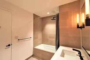 2 Shore Ln, Jersey City, NJ 07310 - Photo 9