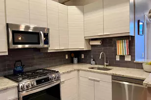 251 Newark Ave, Jersey City, NJ 07302 - Photo 9