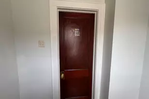 11 Bryant Ave, Jersey City, NJ 07306 - Photo 3
