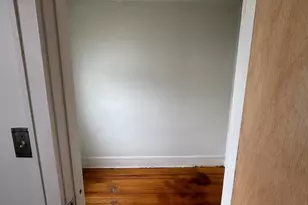 11 Bryant Ave, Jersey City, NJ 07306 - Photo 9