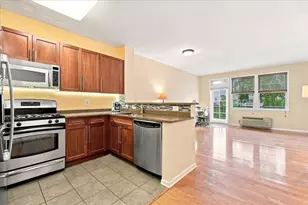 15 Freedom Way, Jersey City, NJ 07305 - Photo 3