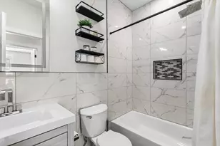 36 Lincoln St, Jersey City, NJ 07307 - Photo 13