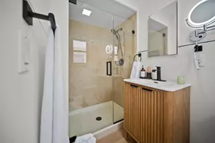 809 2nd St, Secaucus, NJ 07094 - Photo 9