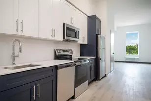 857 Bergen Ave, Jersey City, NJ 07306 - Photo 3