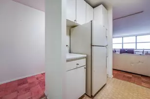 7002 Blvd E, Guttenberg, NJ 07093 - Photo 9