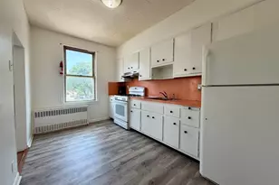 743 West Side Ave, Jersey City, NJ 07306 - Photo 9