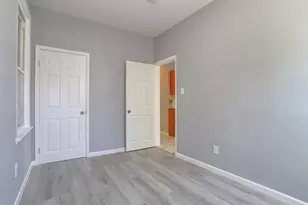 42 Greenville Ave, Jersey City, NJ 07305 - Photo 11
