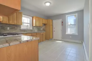 42 Greenville Ave, Jersey City, NJ 07305 - Photo 5