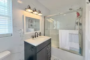 87 Wallis Ave, Jersey City, NJ 07306 - Photo 23