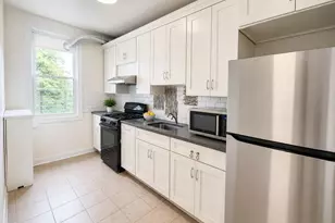 583 West Side Ave, Jersey City, NJ 07304 - Photo 17