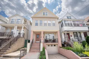 24 Edwards Ct, Bayonne, NJ 07002 - Photo 23