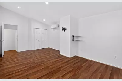 104 McAdoo Ave, Jersey City, NJ 07305 - Photo 5