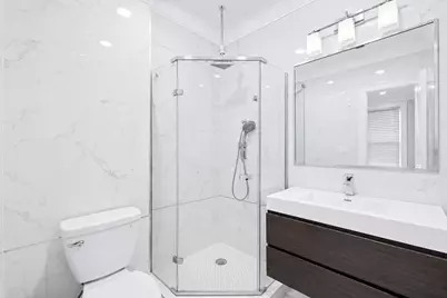 676 Liberty Ave, Jersey City, NJ 07307 - Photo 21