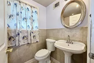 564 Garfield Ave, Jersey City, NJ 07305 - Photo 15