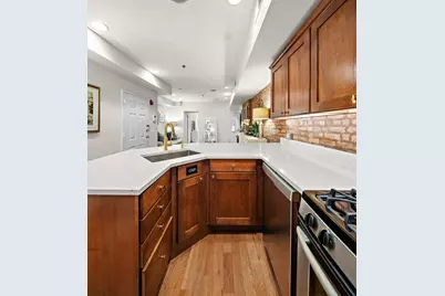 221 Willow Ave #2R, Hoboken, NJ 07030 - Photo 7