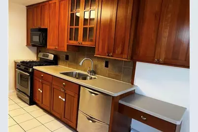 32 Riverview Ct #32, Secaucus, NJ 07094 - Photo 3