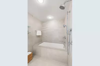 150 Henley Pl #213, Weehawken, NJ 07086 - Photo 21