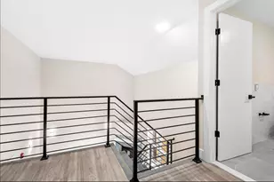 212 70th St, Guttenberg, NJ 07093 - Photo 11