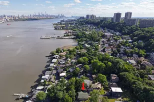 31 Colony Rd, Edgewater, NJ 07020 - Photo 37