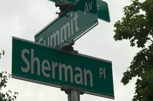 907 Summit Ave, Jersey City, NJ 07307 - Photo 17