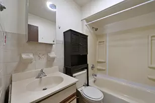 137 71st St, Guttenberg, NJ 07093 - Photo 15