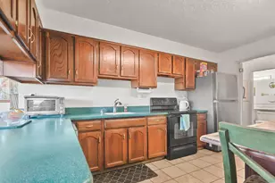 401 Harmon Cove Tower, Secaucus, NJ 07094 - Photo 7