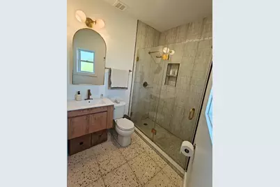 104 Ege Ave #2, Jersey City, NJ 07305 - Photo 5
