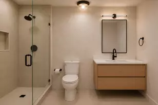 425 6th St, Union City, NJ 07087 - Photo 5