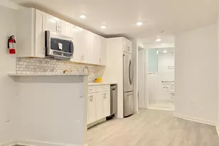 205 8th St, Jersey City, NJ 07302 - Photo 7