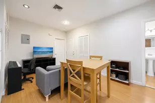182A Christopher Columbus Dr, Jersey City, NJ 07302 - Photo 5