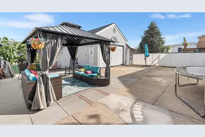 656 Devon St, Kearny, NJ 07032 - Photo 27