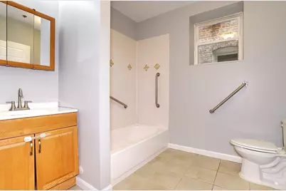 236 Van Horne St #1B, Jersey City, NJ 07304 - Photo 5