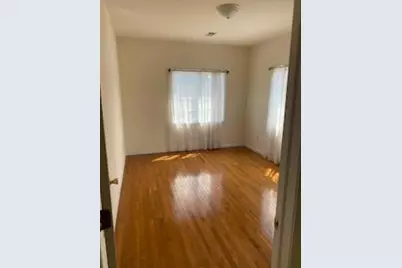 116 Garabrandt St #2, Jersey City, NJ 07304 - Photo 5