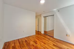 236 Van Horne St, Jersey City, NJ 07304 - Photo 17