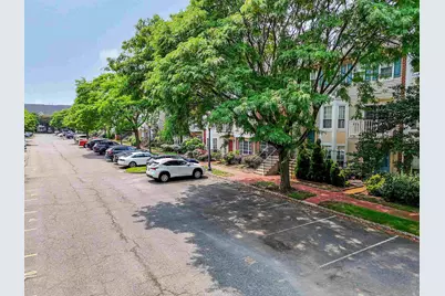 33 Holly St, Jersey City, NJ 07305 - Photo 31