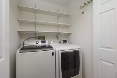 33 Holly St, Jersey City, NJ 07305 - Photo 19