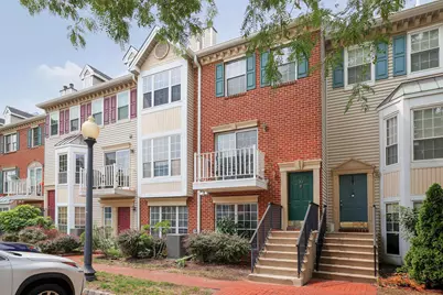 33 Holly St, Jersey City, NJ 07305 - Photo 1