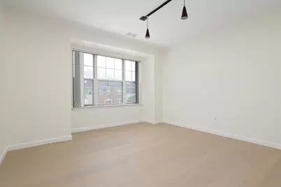 33 Holly St, Jersey City, NJ 07305 - Photo 17