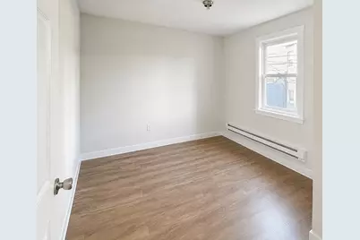920 Broadway #2R, Bayonne, NJ 07002 - Photo 7