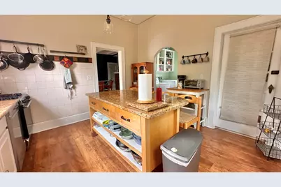 100 Hauxhurst Ave #1, Weehawken, NJ 07086 - Photo 11